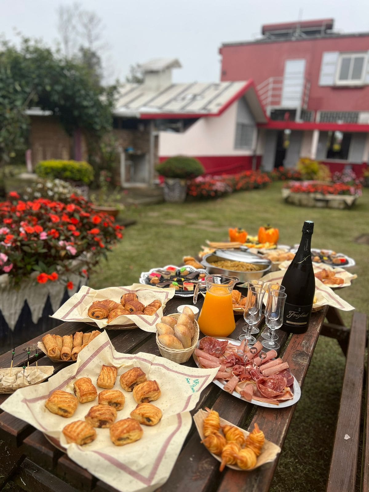 Repas en pension complète au centre de vacances Les Hortensias